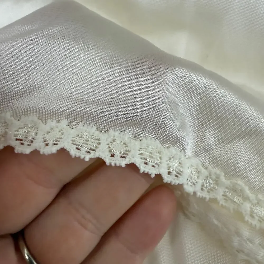 Vintage Lorraine Half Slip Nylon Ivory Lace Trim L Medium - Picture 3 of 6